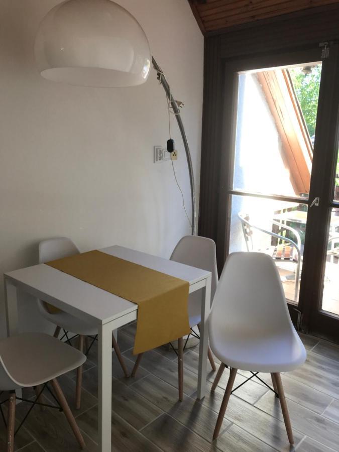 Platanus Vendeghaz Zamardi Bed & Breakfast Bagian luar foto