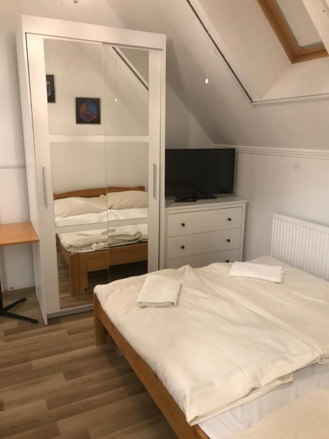 Platanus Vendeghaz Zamardi Bed & Breakfast Bagian luar foto