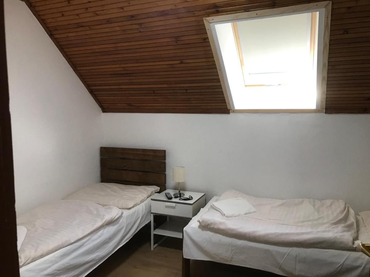 Platanus Vendeghaz Zamardi Bed & Breakfast Bagian luar foto