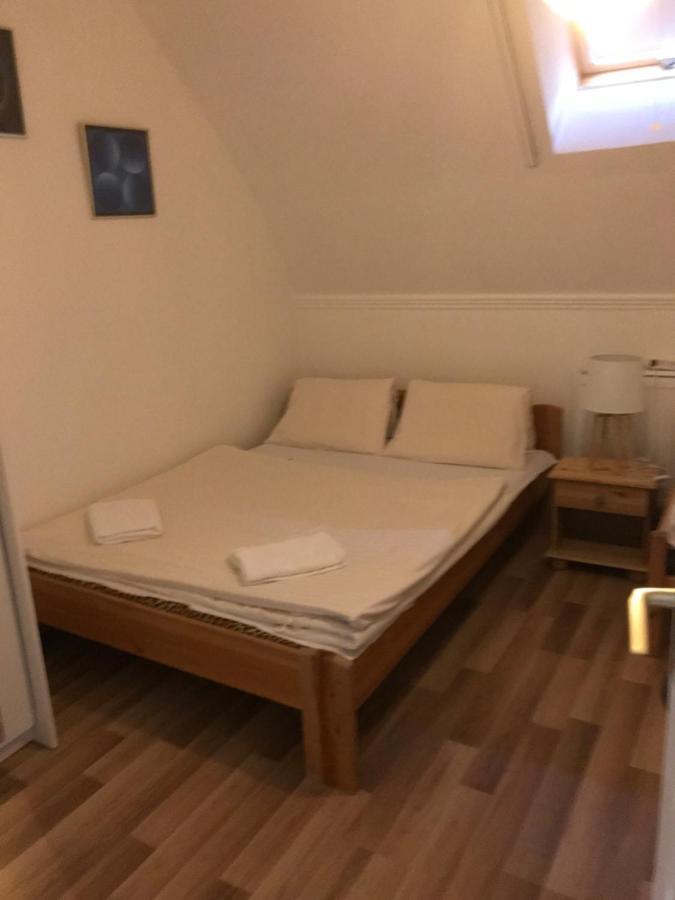 Platanus Vendeghaz Zamardi Bed & Breakfast Bagian luar foto