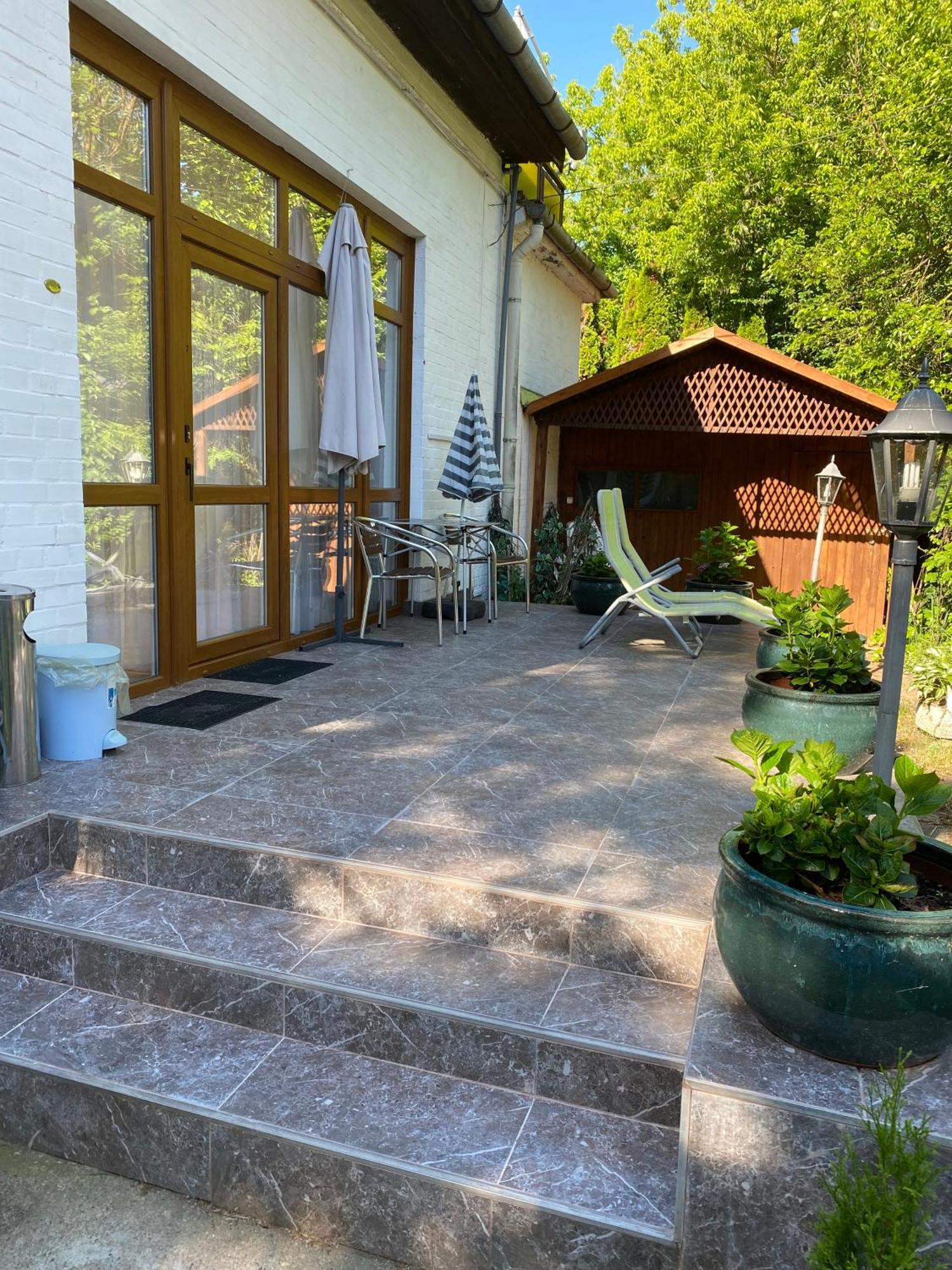 Platanus Vendeghaz Zamardi Bed & Breakfast Bagian luar foto